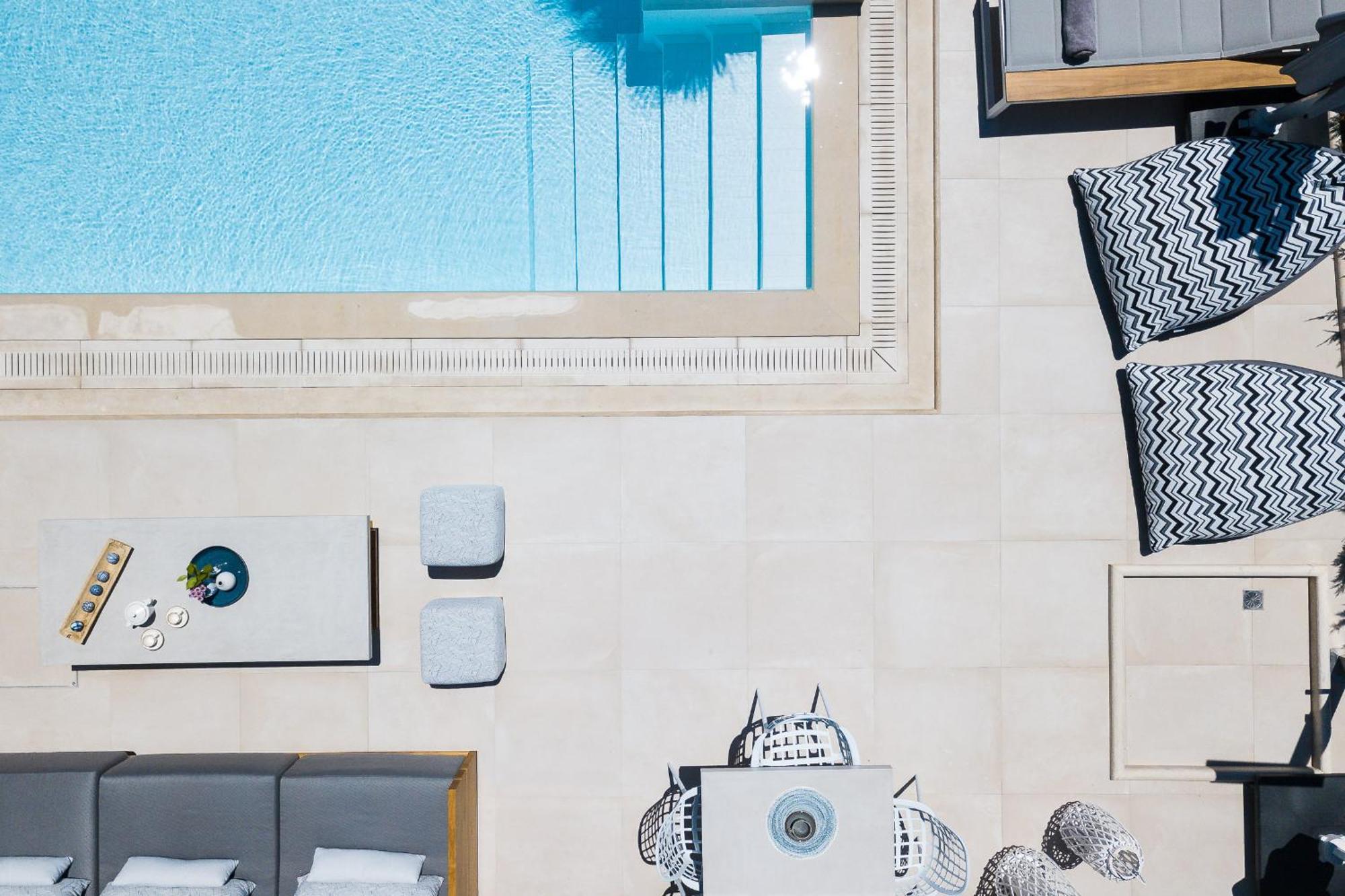 Vasilios Villa, With Pool, Gym & Close To Beach, By Thinkvilla Loutra Dış mekan fotoğraf