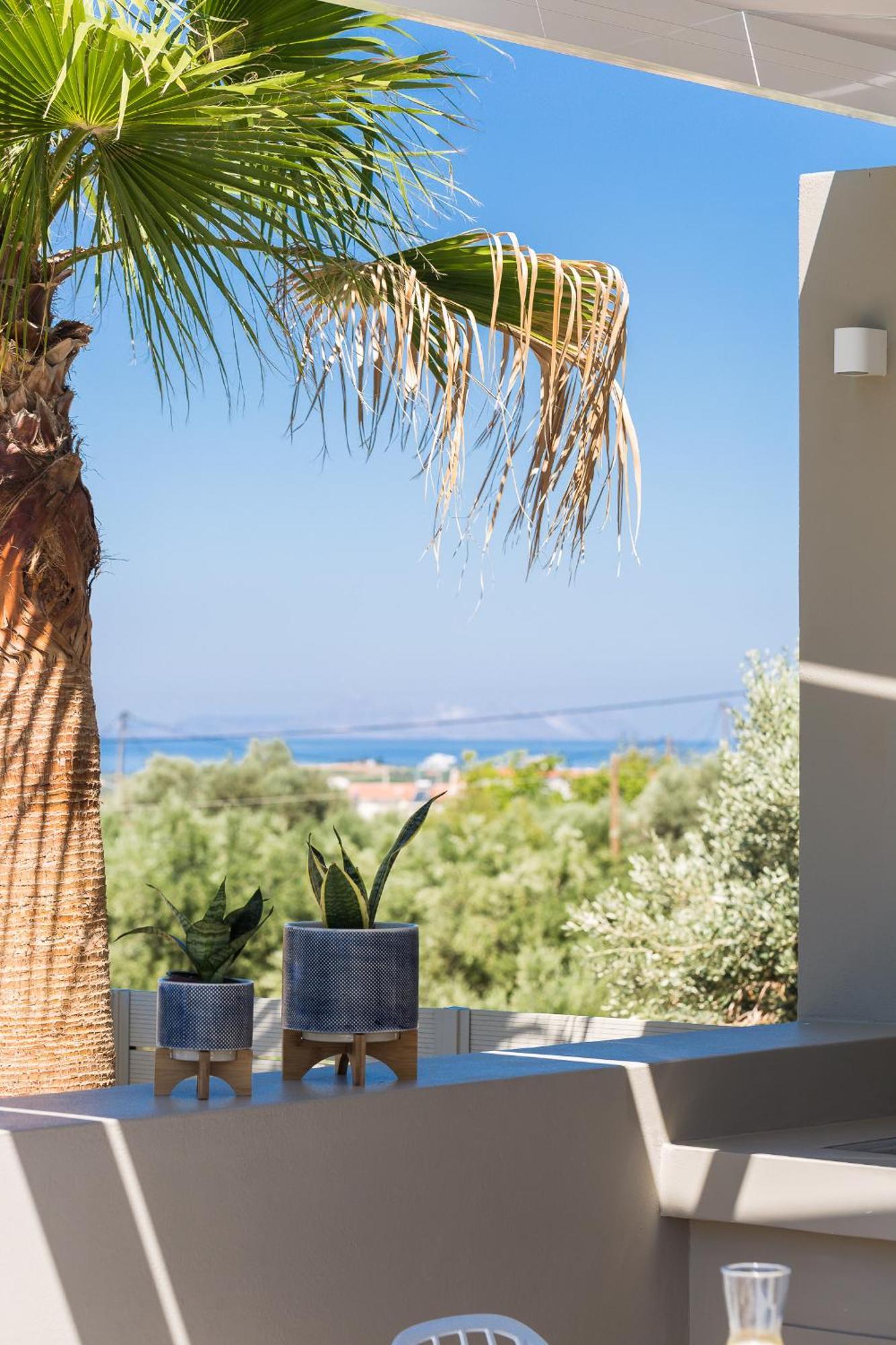 Vasilios Villa, With Pool, Gym & Close To Beach, By Thinkvilla Loutra Dış mekan fotoğraf