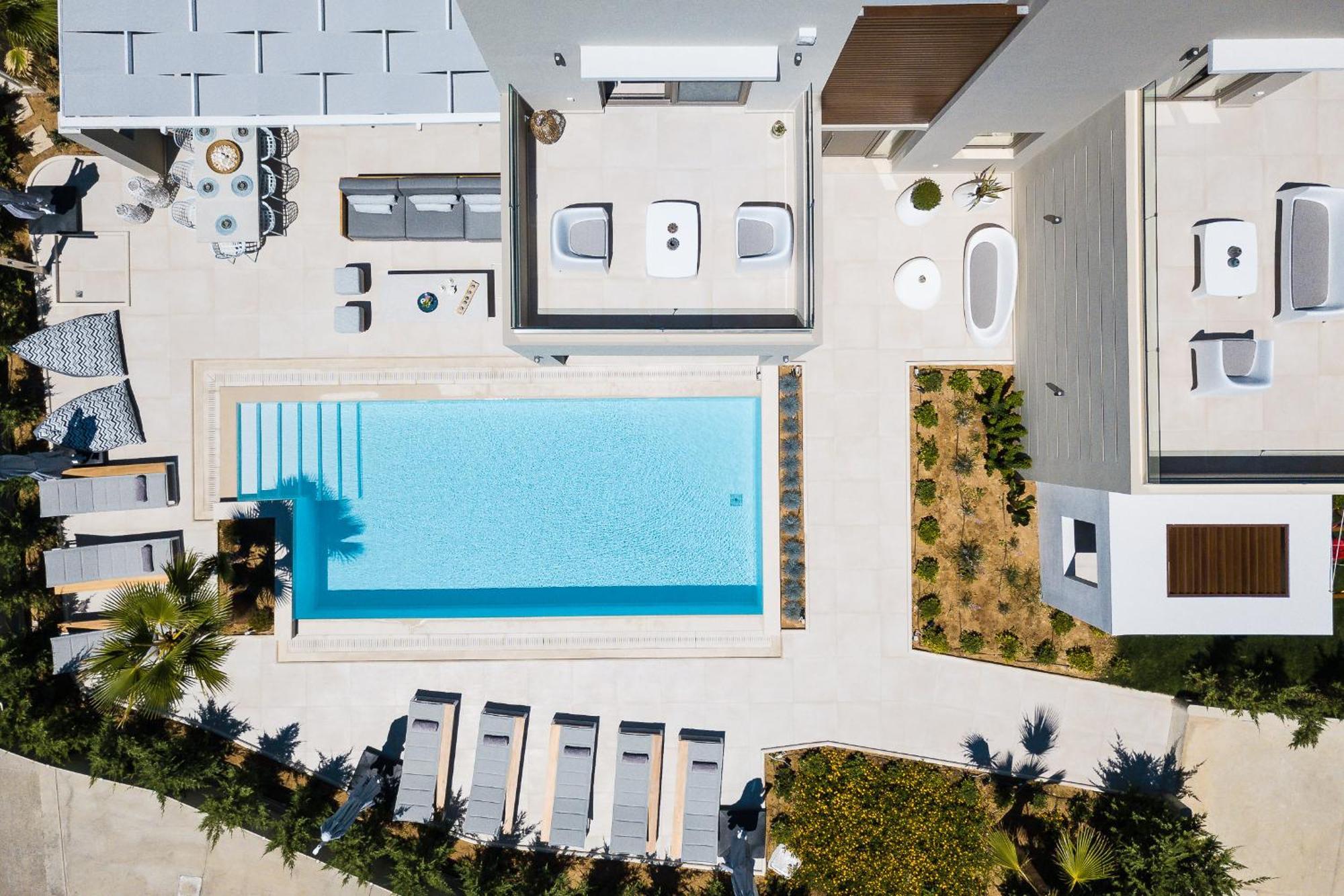 Vasilios Villa, With Pool, Gym & Close To Beach, By Thinkvilla Loutra Dış mekan fotoğraf